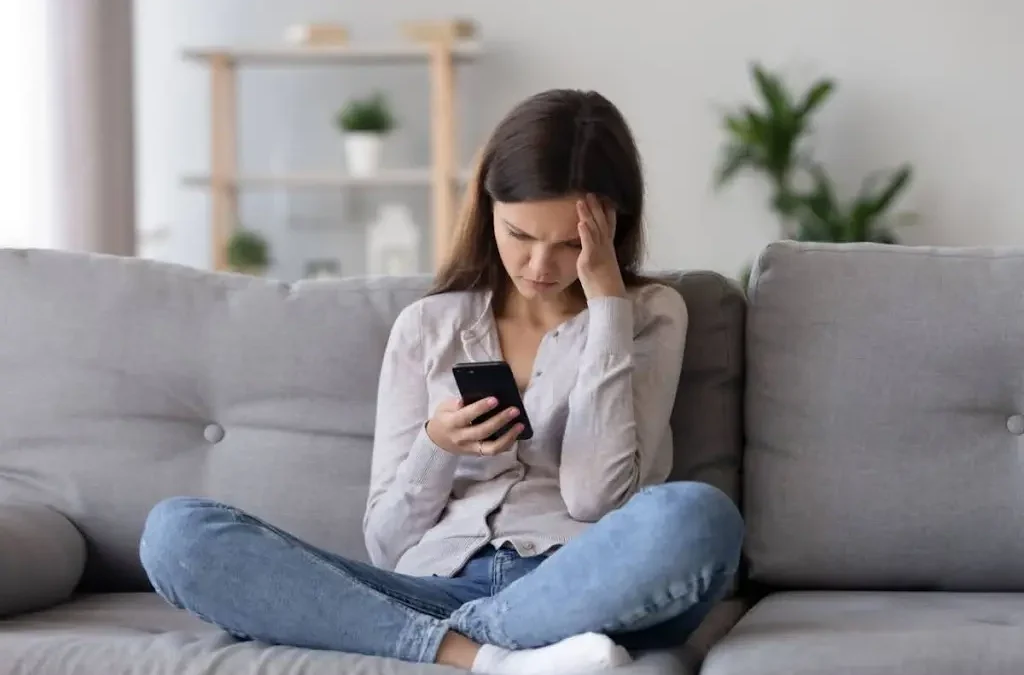 Understanding and Preventing Text Neck
